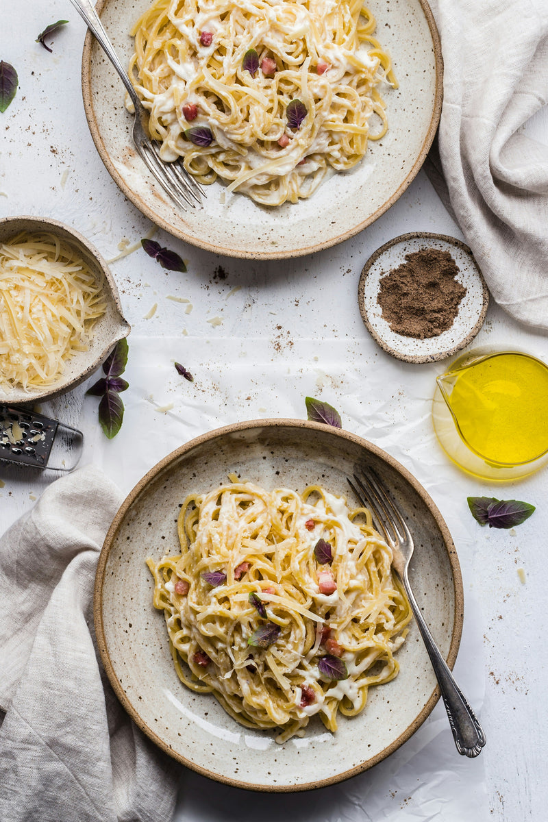 Glutenfreie Pasta in cremiger Sahne-Champignon-Soße