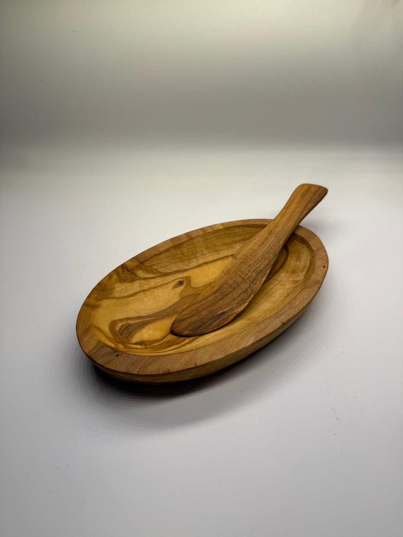 Olivenholz Butterschale mit Buttermesser handgefertigt – Genuvita